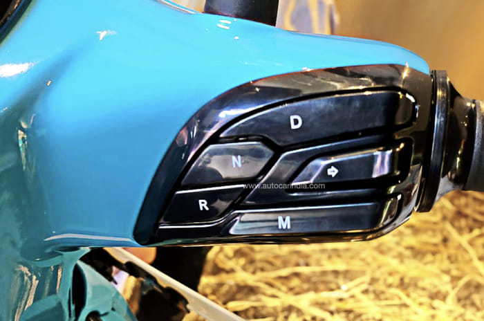 Affordable Bajaj Chetak surfaces before May launch